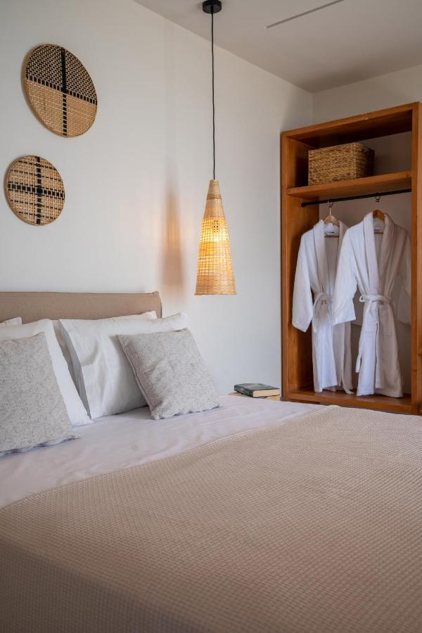 Thea Beachfront Suites In Lourdas Beach Lourdata  Exterior foto